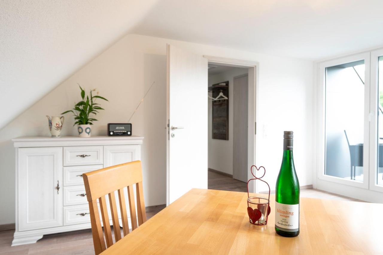 Haus Hanghuhn Bullay Buitenkant foto